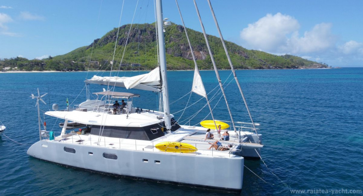 raiatea yacht brokerage