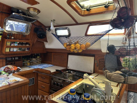 Fair Weather Mariner 39'