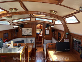 Fair Weather Mariner 39'
