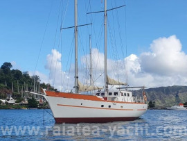 Goélette en bois moulé époxy - Raiatea Yacht Broker